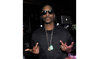 snoop-dogg-middle-fingers-620x370.jpg