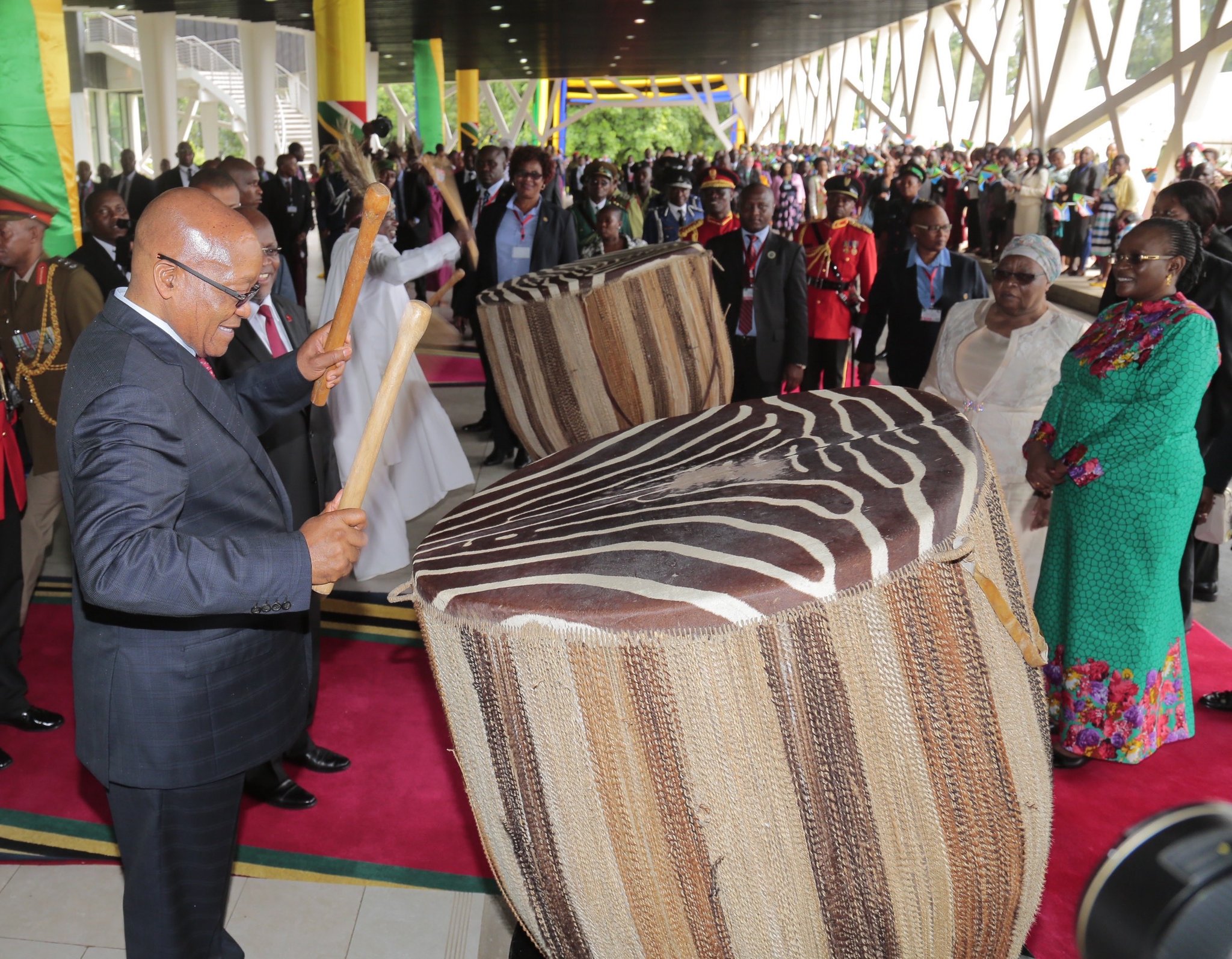 C_jELe8XUAASg1H.jpg:large