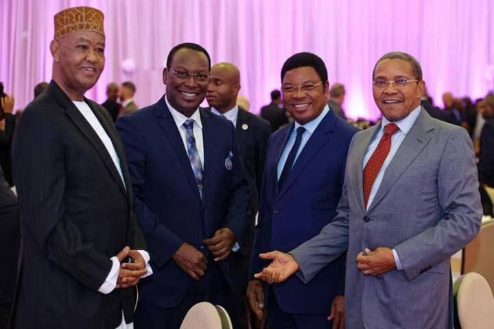 fb_img_1680258242993-jpg.2572153