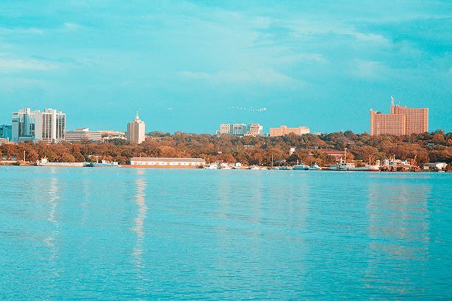 DhZi27yWAAAZVDo.jpg:large