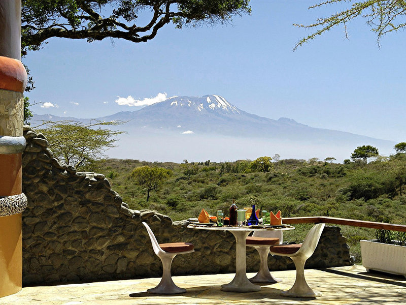 Arusha-National-Park-Hotels-and-Lodges.jpg