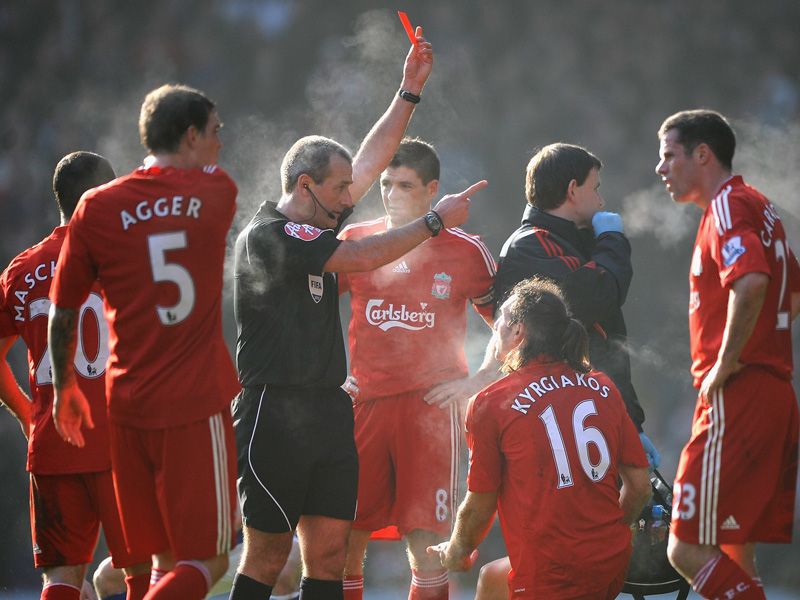 Liverpool-v-Everton-Sotiros-Kyrgiakos-red-car_2416251.jpg