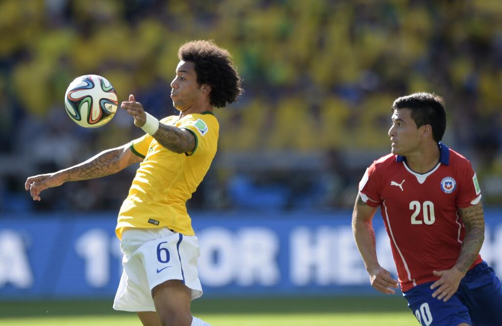 BrPD9KTIIAEcYJf.jpg:large