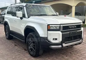 Toyota Land Cruiser Prado 2024 White