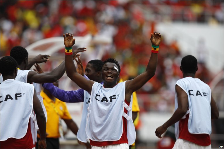 _47176011_ghanacelebrate.jpg