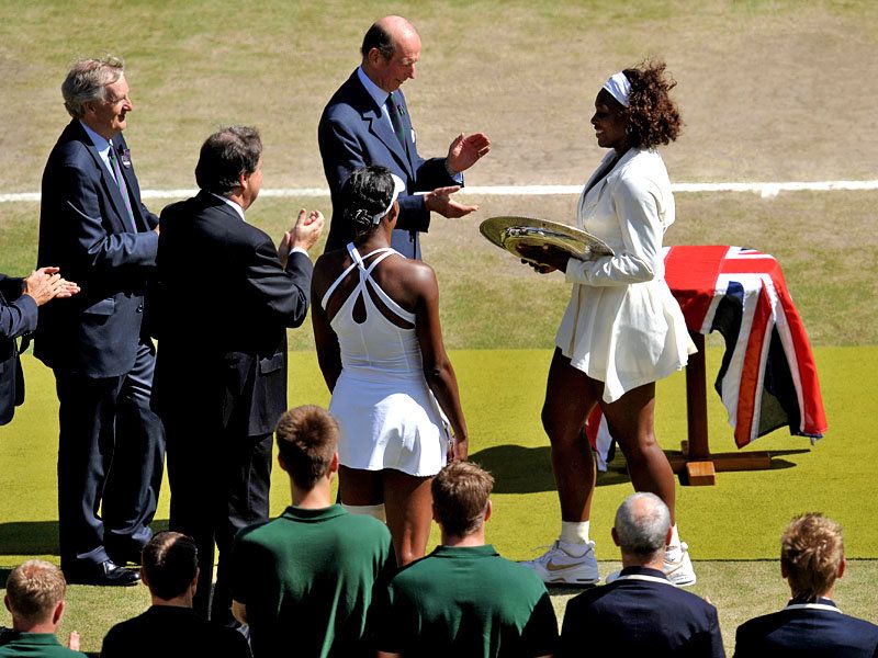Serena-Williams-Champion-Wimbledon-2009-Day-T_2325383.jpg