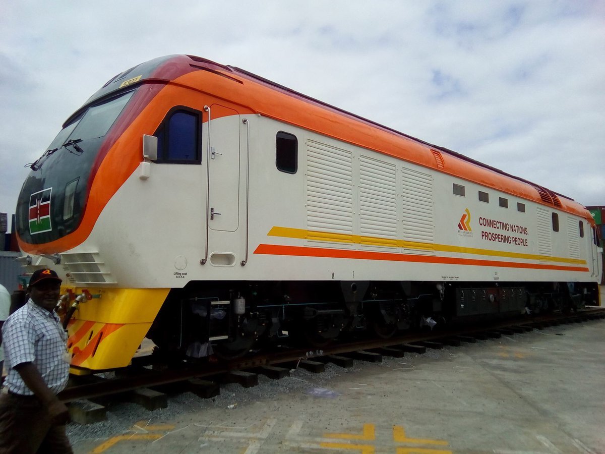 SGR-train-1.jpg