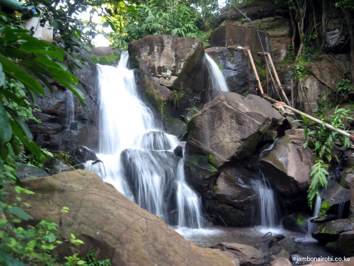 Waterfalls-at-Oloolua.jpg