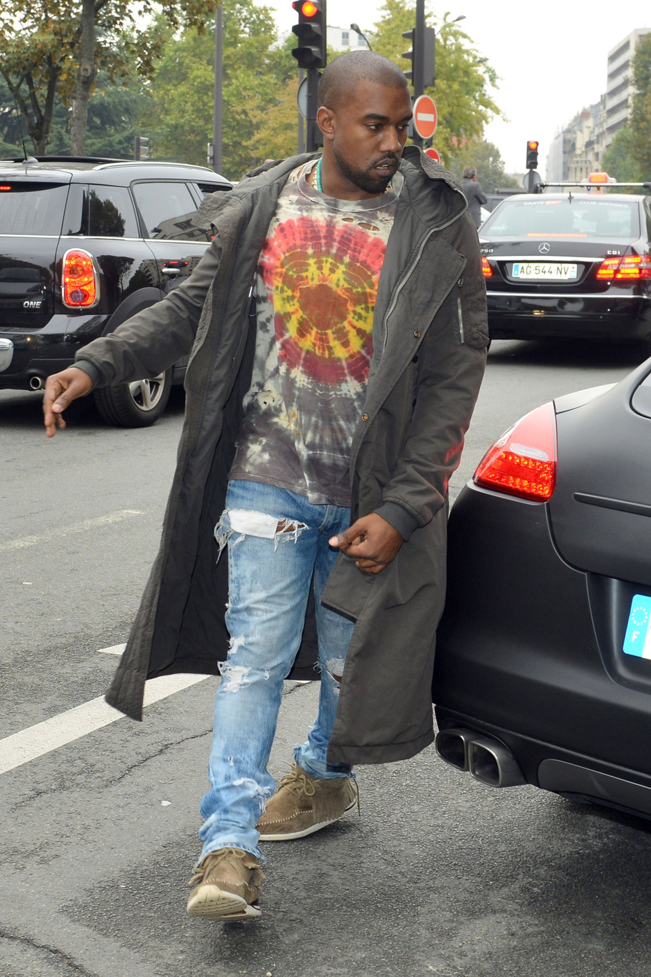 Kanye-West-Custon-Levis-514-1.jpg