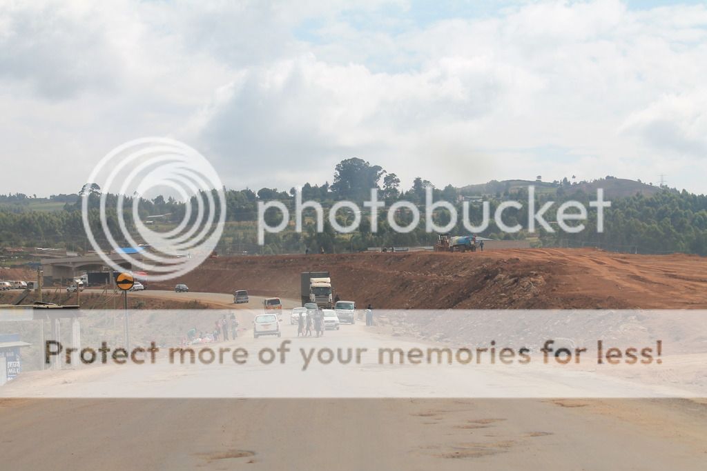 Nakuru-Eldoret-Kericho%20Interchange%203.jpg