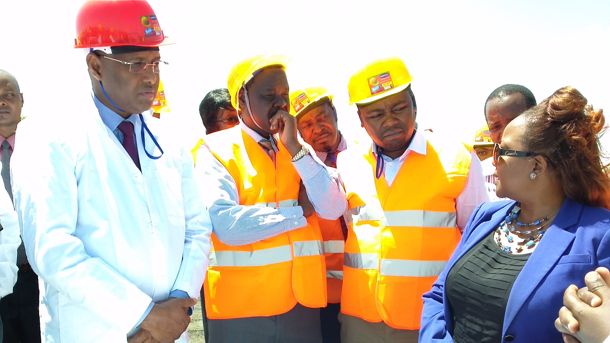 CeJ7HDVWoAAc7bG.jpg:large