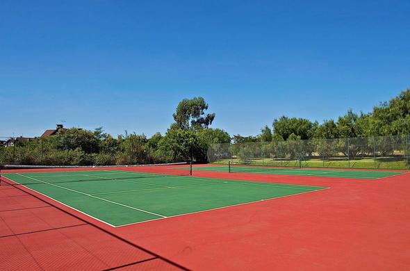 great-rift-valley-lodge-tennis-court-01-590x390.jpg