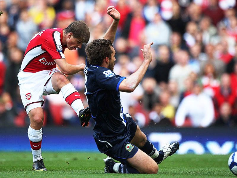 Andrey-Arshavin-Arsenal-Premier-League-PA_2368937.jpg