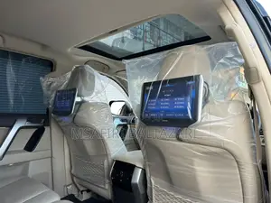 Toyota Land Cruiser Prado 2021 Black