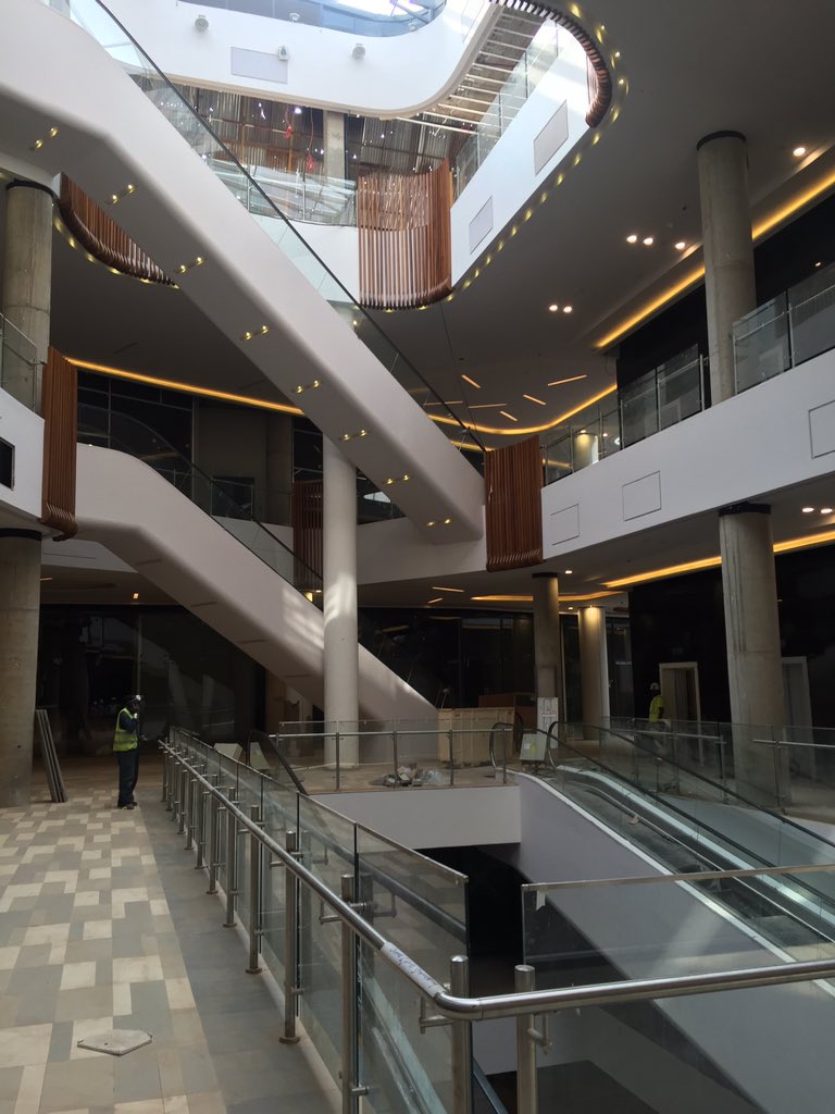 CjProO4UkAAY-pl.jpg:large