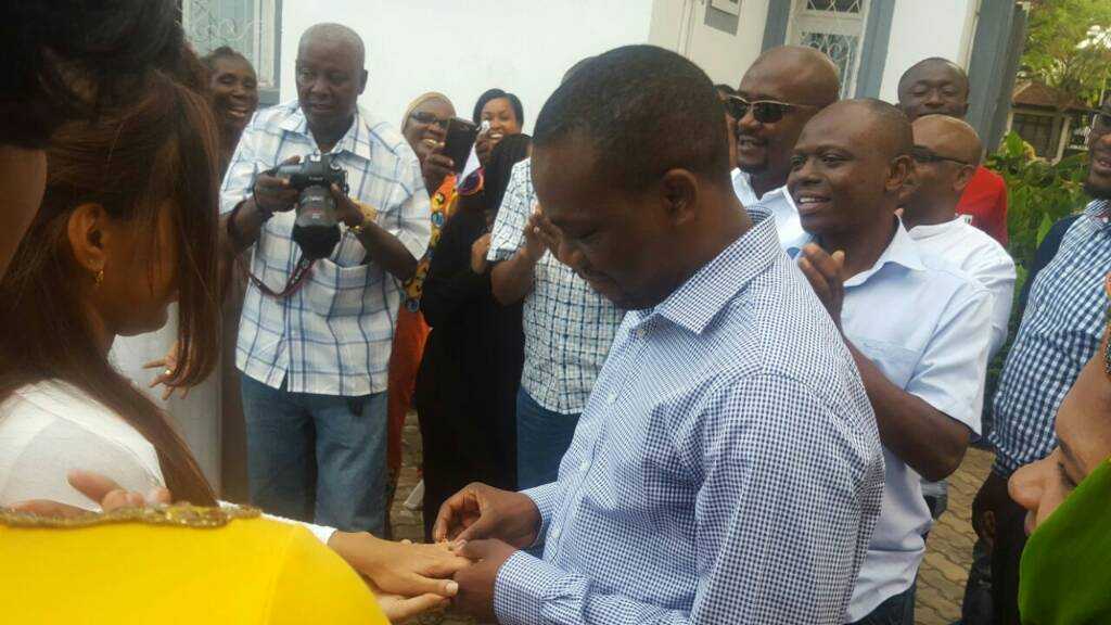 1464024001843-jpg.350334