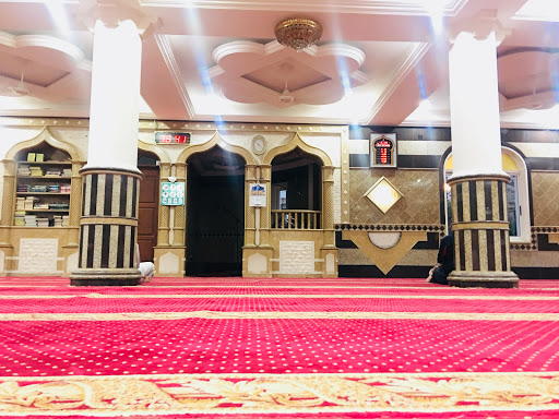 AF1QipOPt5dUOuVUoJQXPWi1zHG01iwrlFqBTFXJ3iz7