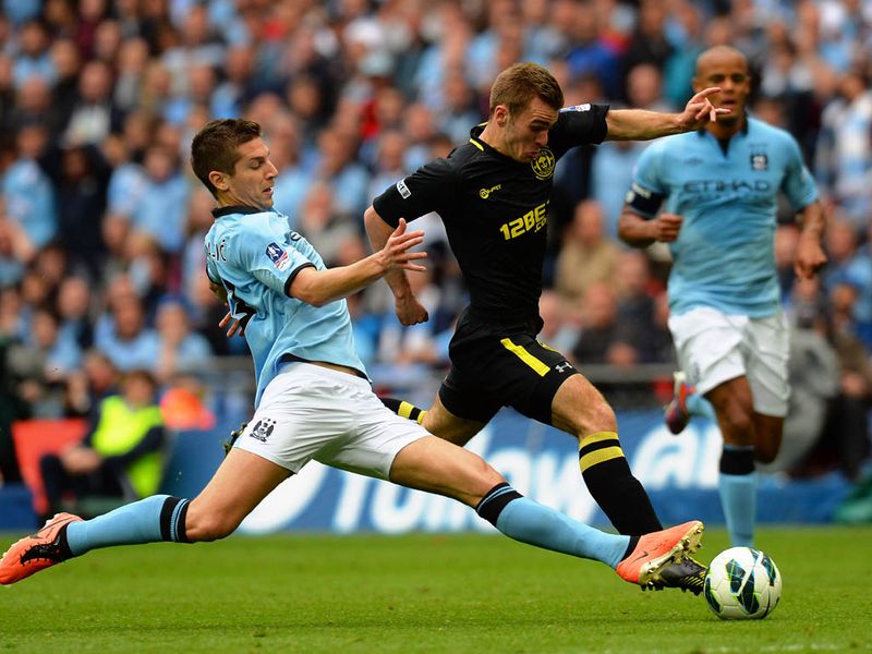 Manchester-City-v-Wigan-Callum-McManaman_2942953.jpg