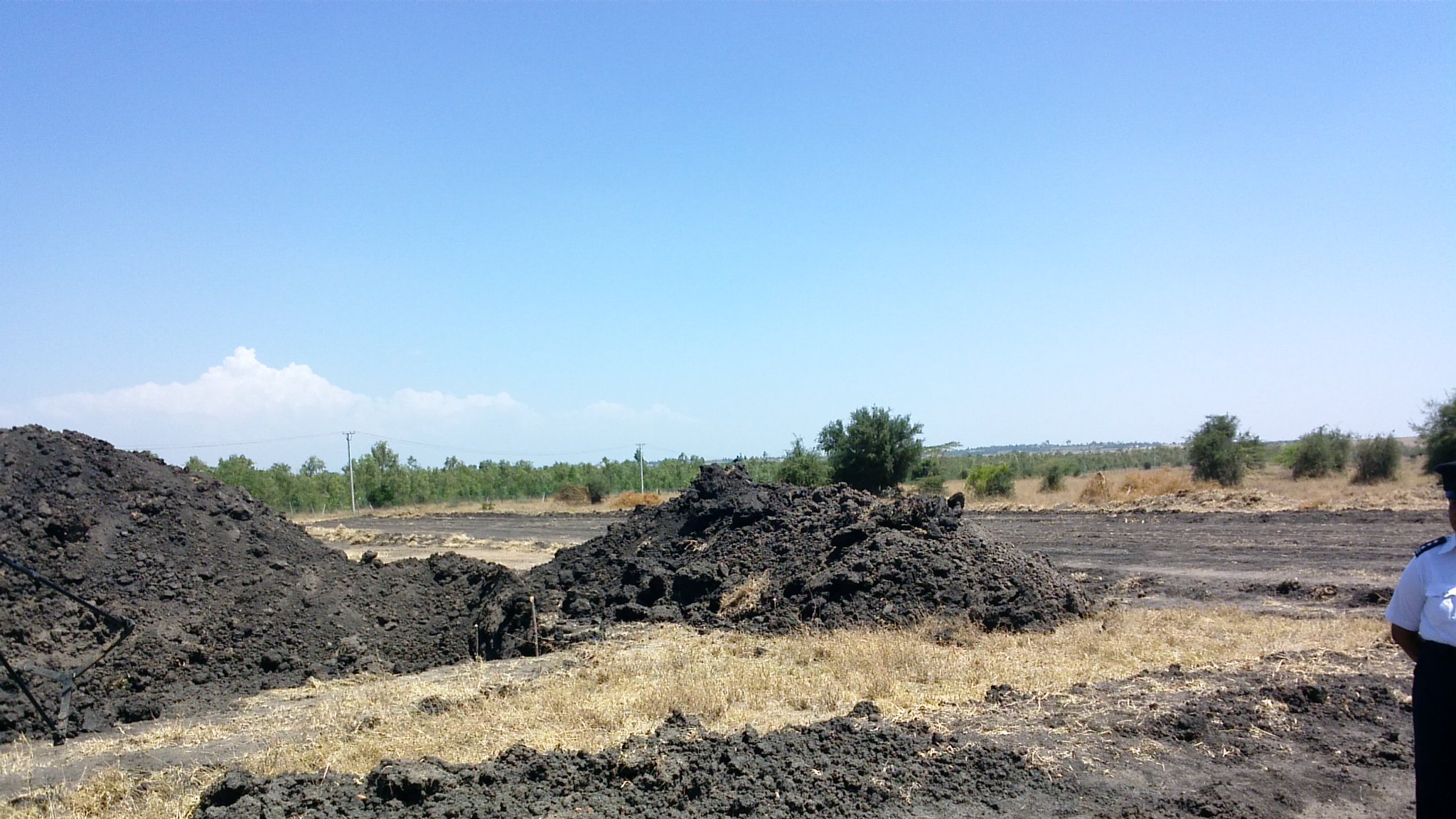 CeJ-s8xXEAEnM8Q.jpg:large