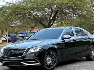 Mercedes-Benz S-Class Maybach S 500 (X222) 2015 Black