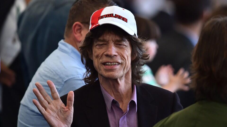 BsdB-RqCUAMN7PH.jpg:large