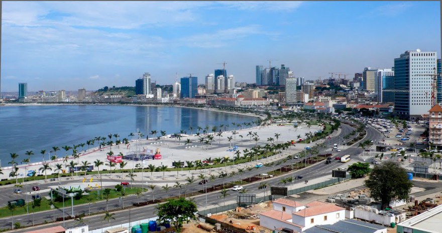Construction-Luanda.jpg