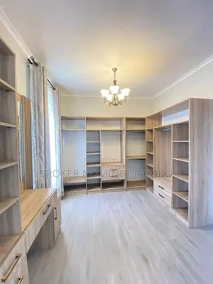 4bdrm Villa in Mbweni Jkt Dar Es for rent