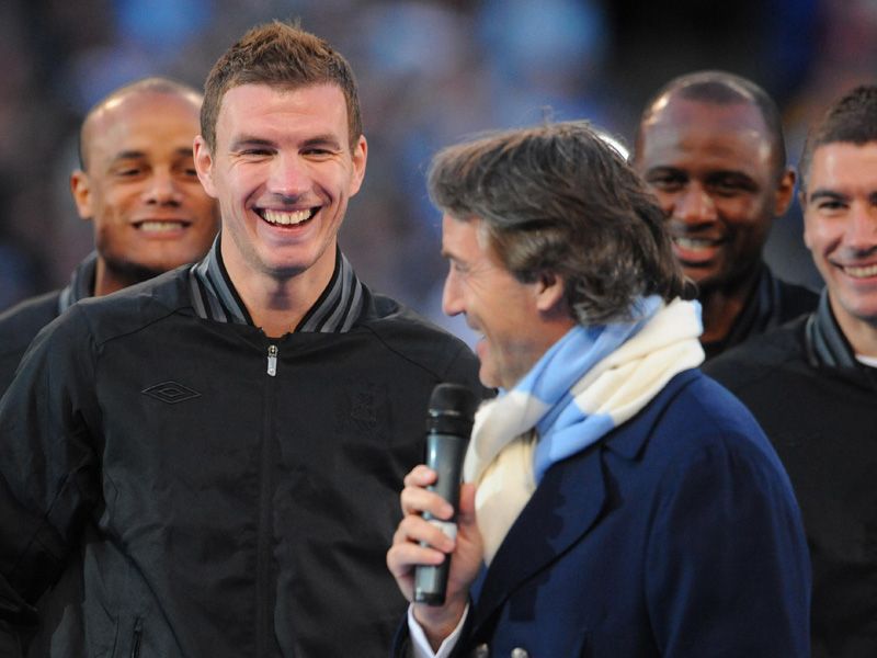 Edin-Dzeko-Manchester-City-homecoming-FA-Cup-_2600469.jpg