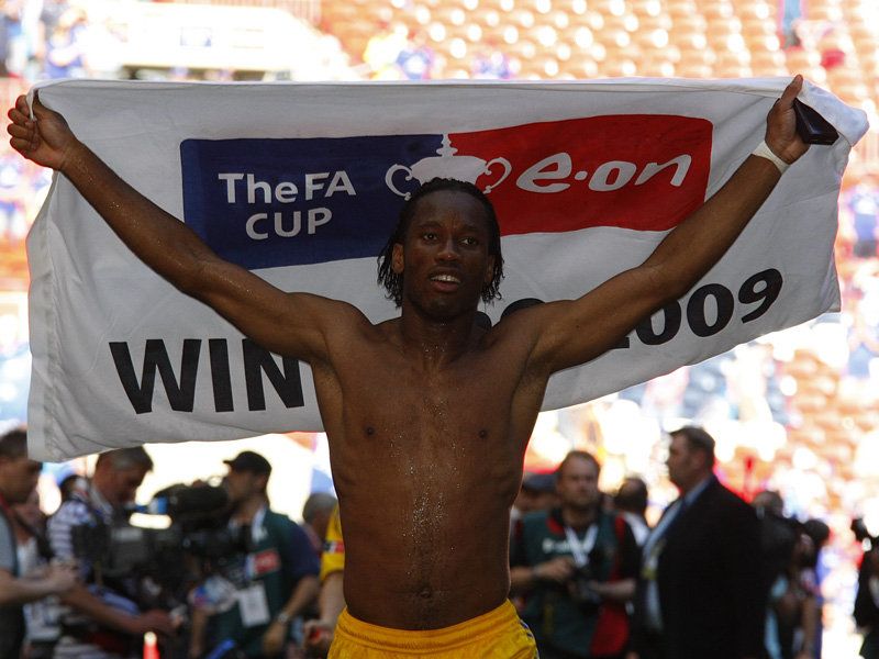 Didier-Drogba-celeb-shirtless-FA-Cup-final_2312492.jpg