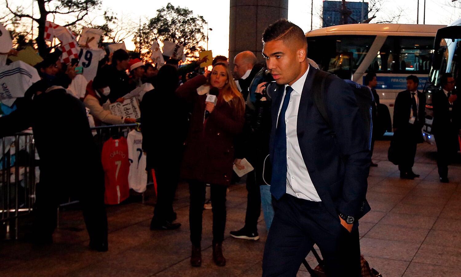 Czbz_3UUsAE1UUv.jpg:large