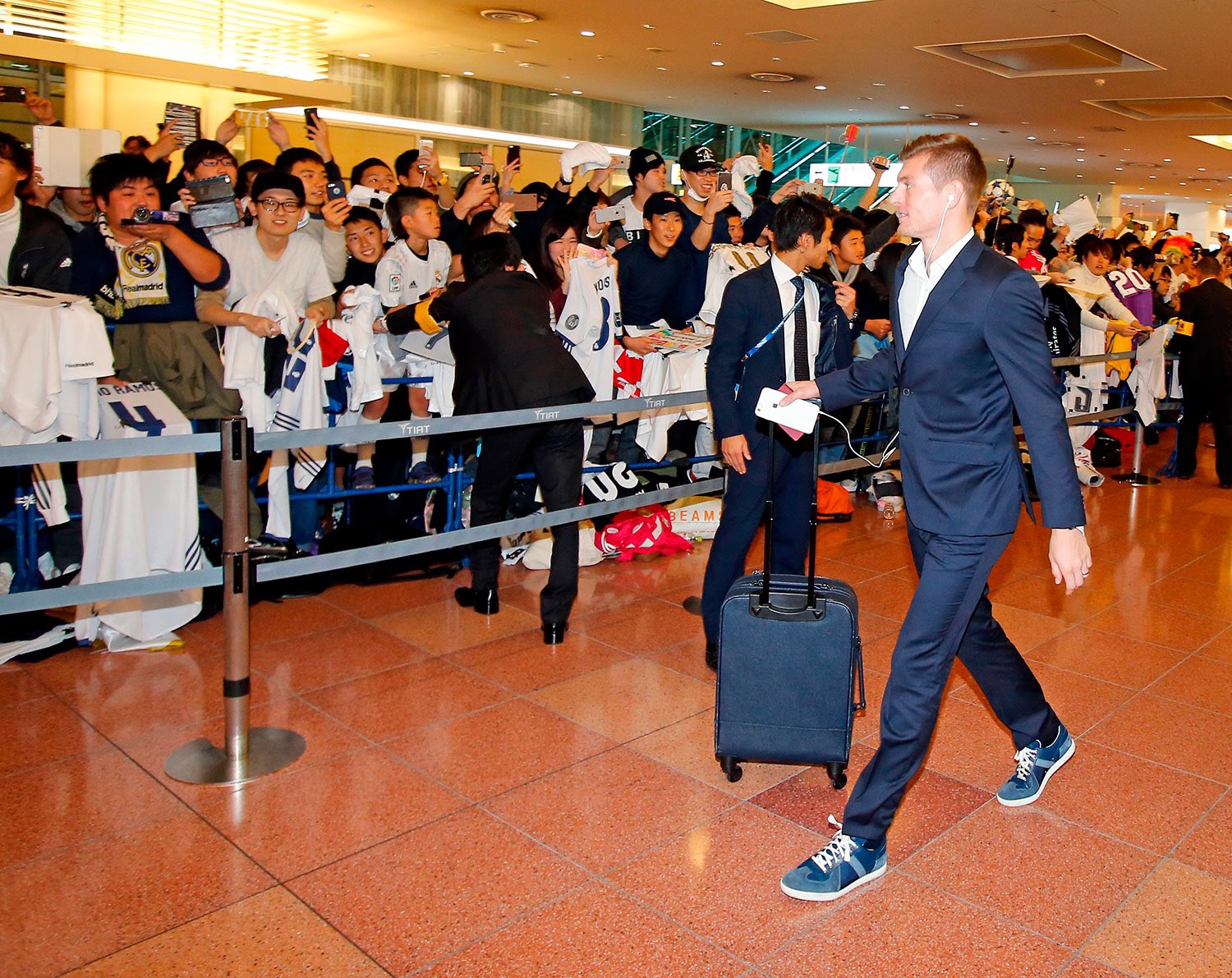 Czb0heiVEAAz2HJ.jpg:large