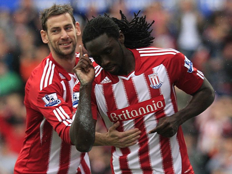 Stoke-v-West-Ham-Kenwyne-Jones-celeb_2504471.jpg