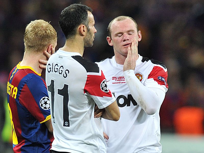 Wayne-Rooney-Ryan-Giggs-Paul-Scholes-Manchest_2602925.jpg