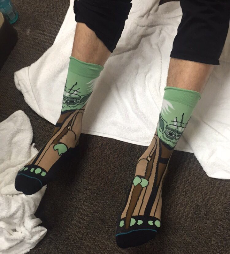 CjmJ0VcUUAAULC-.jpg:large