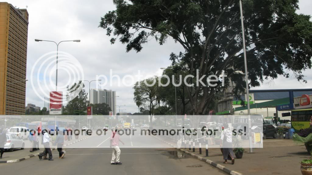 Nairobi_street.jpg