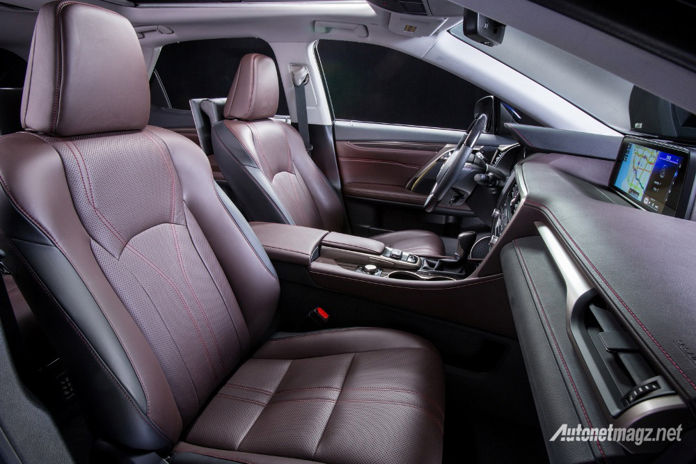 lexus-rx450h-2016-interior.jpg