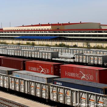 Kenia Nairobi SGR Güterzug