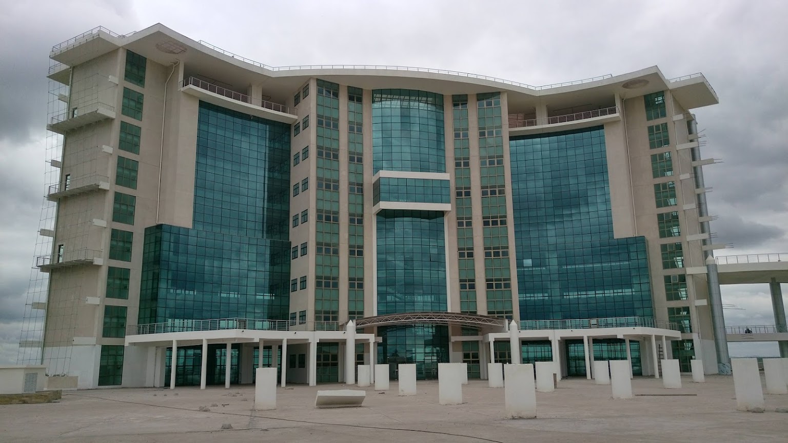 AF1QipNcDyiu_3Vgiwp8b60MHByceWa35uYO2WeG673A=s1536