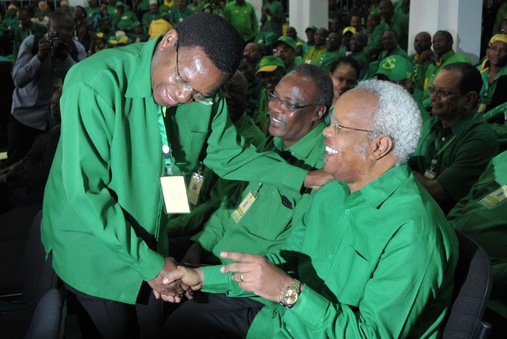 CJoPHOUWcAAg0ID.jpg:large