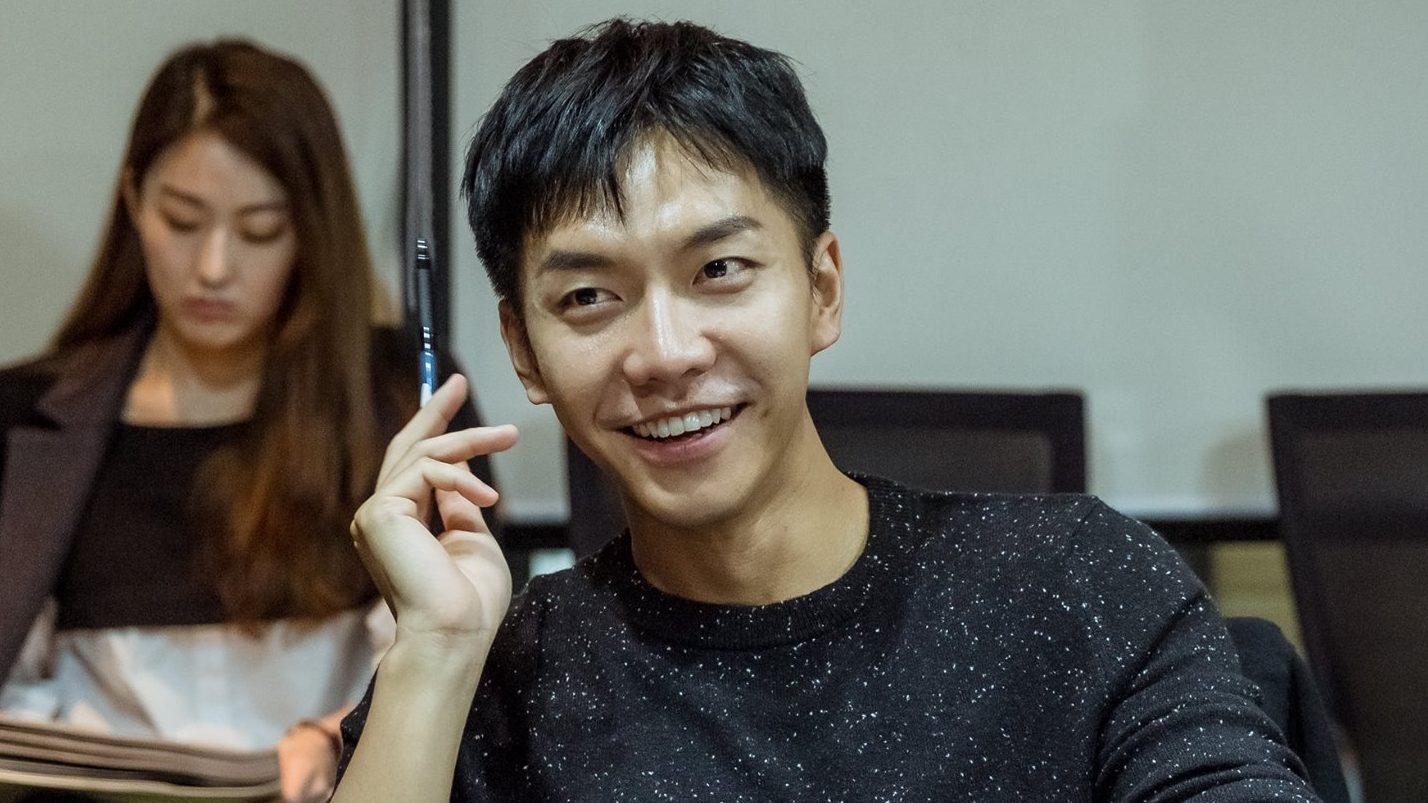 Lee-Seung-Gi3-e1512097389433.jpg