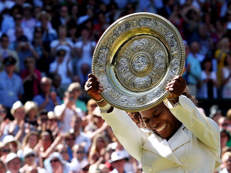 Serena-Williams-Champion-Wimbledon-2009-Day-T_2325380.jpg