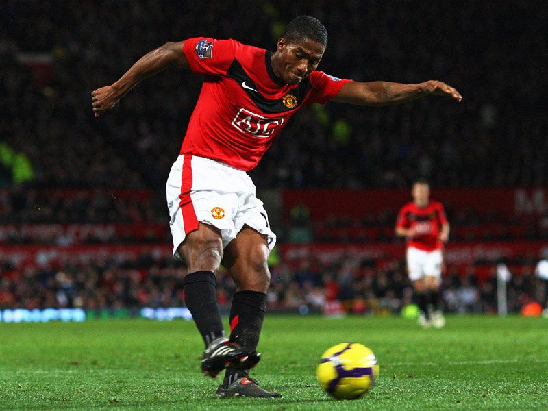 Antonio-Valencia-Manchester-United-Premier-Le_2387627.jpg