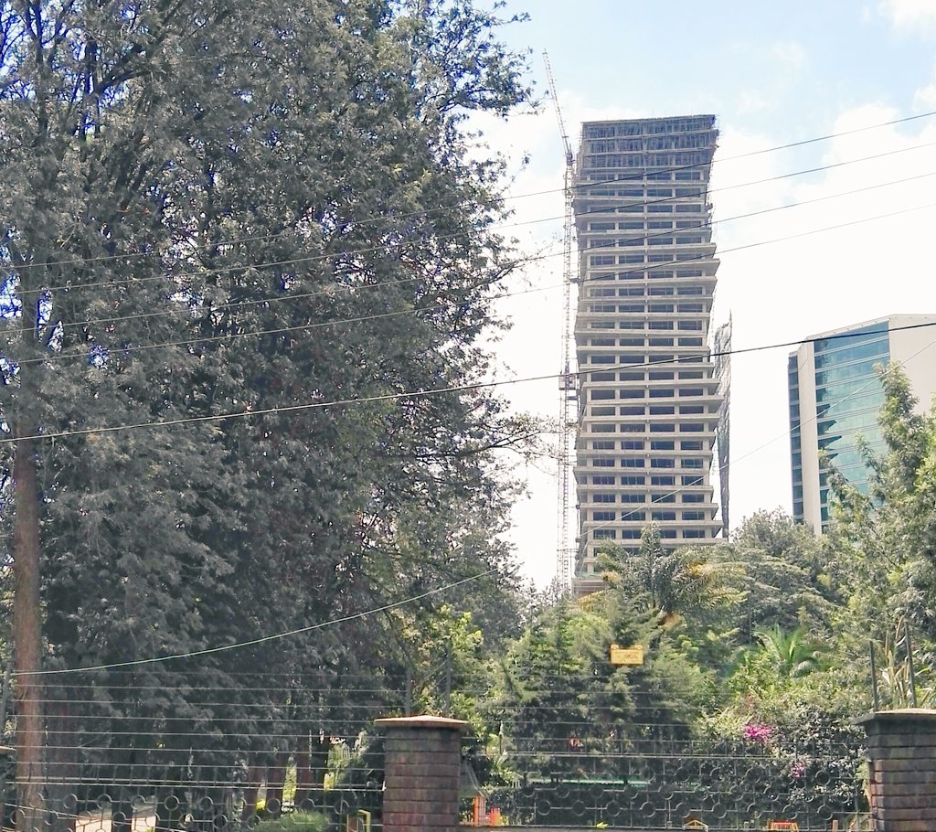 Cc2jOgmUAAAmC0s.jpg:large