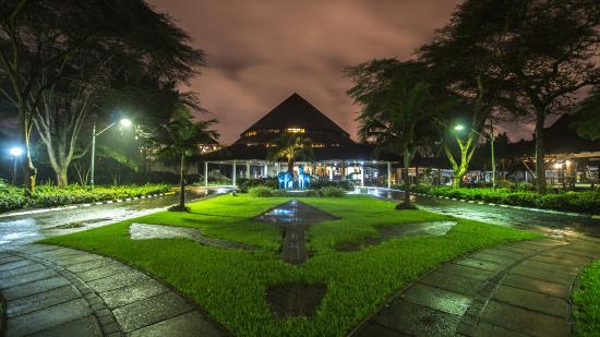 safari-park-hotel.jpg