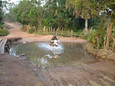 2007-01_Robbo-AfricanRoads.jpg