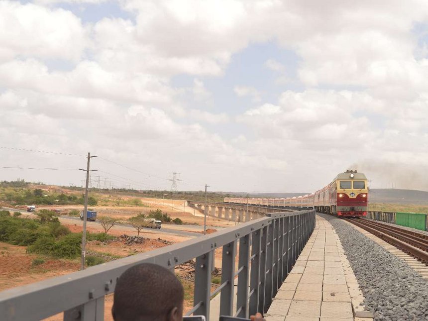 DRv_B7kW0AECyYN.jpg:large