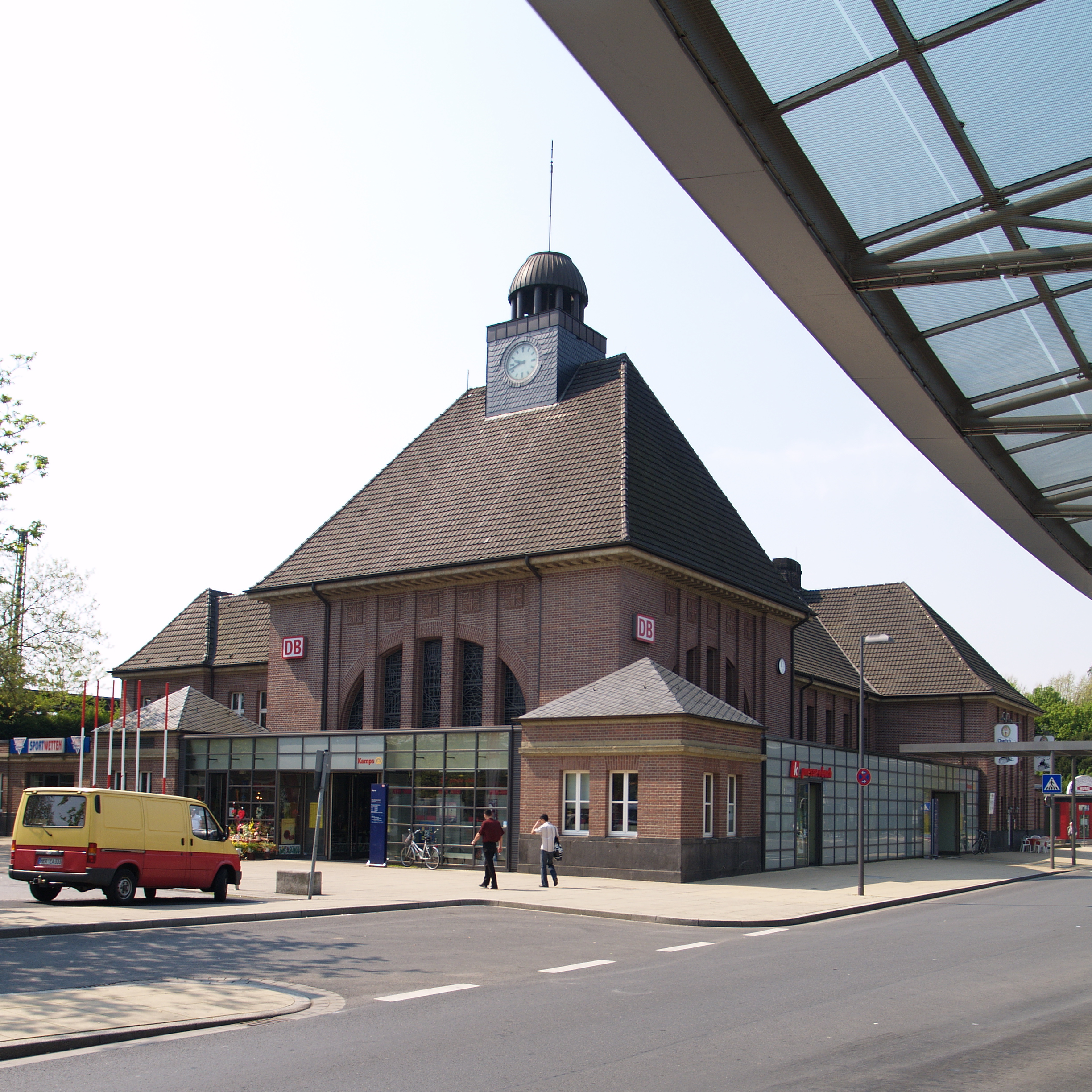 Herne_trainstation_e%26n.jpg
