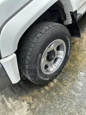 Toyota Land Cruiser 2021 White