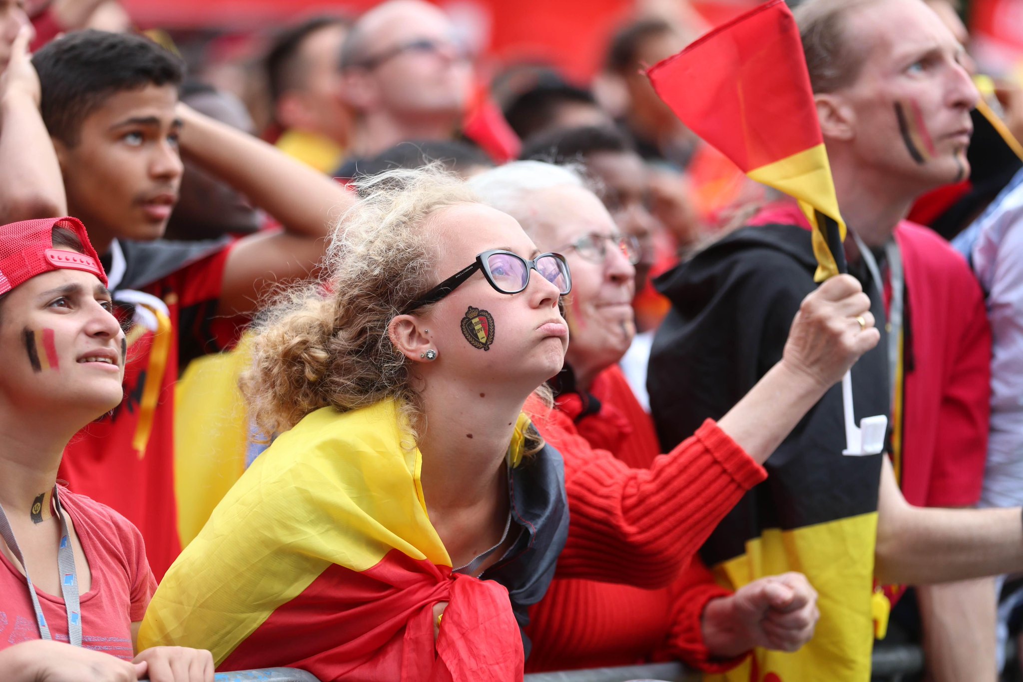 BrzEN-uCQAAzISO.jpg:large