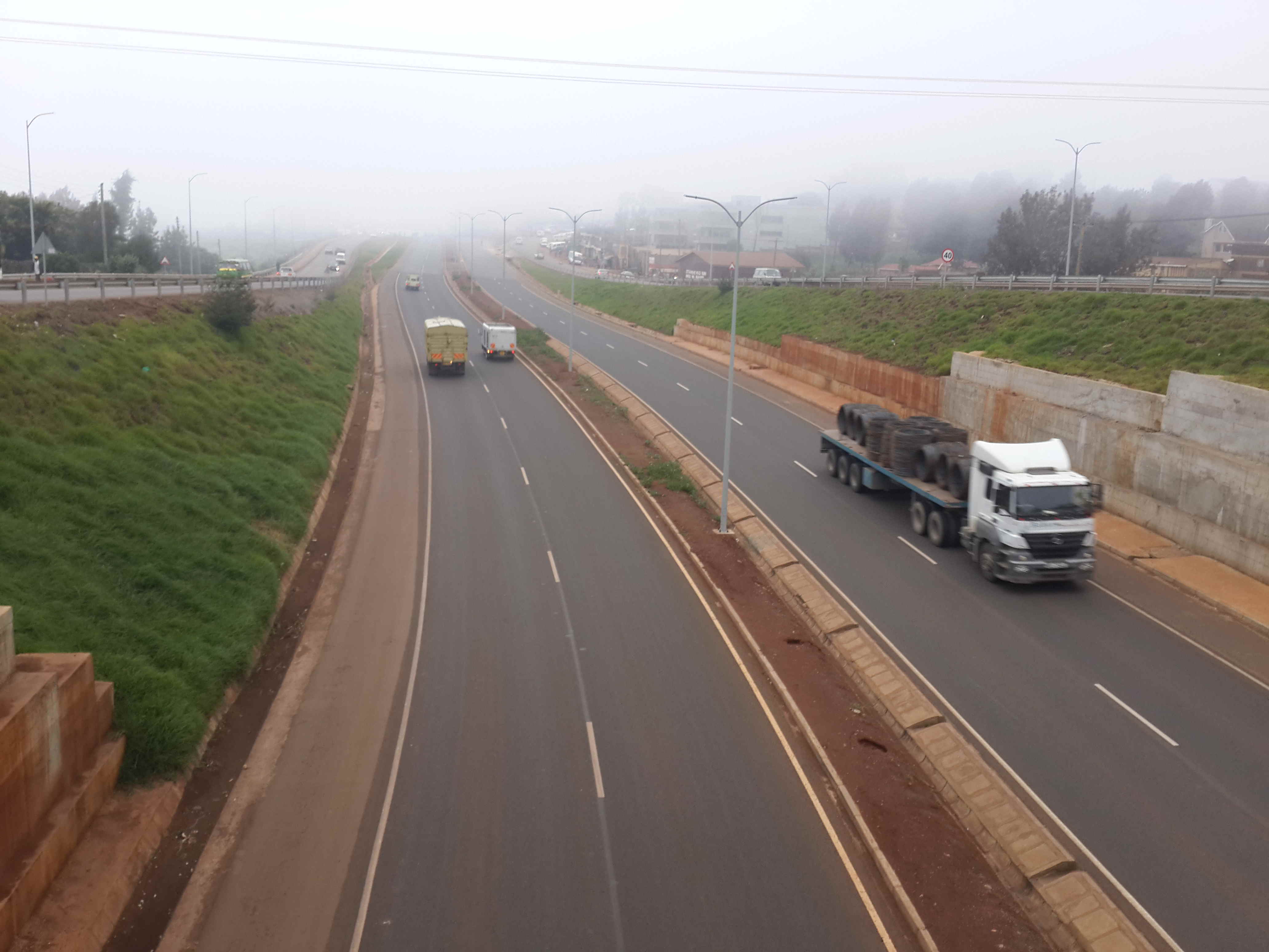 Trucks-on-Southern-Bypass.jpg